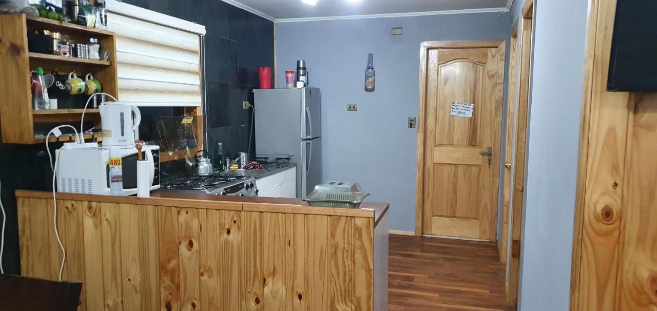 Ronnie'S House Villa Puerto Natales Exterior photo