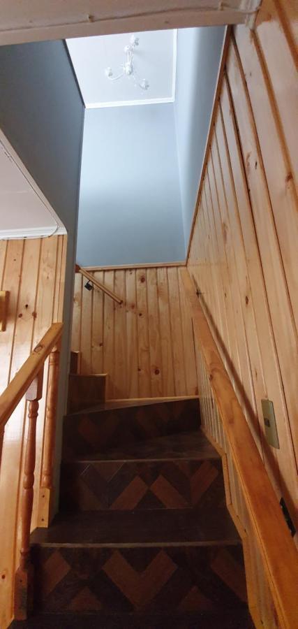 Ronnie'S House Villa Puerto Natales Exterior photo